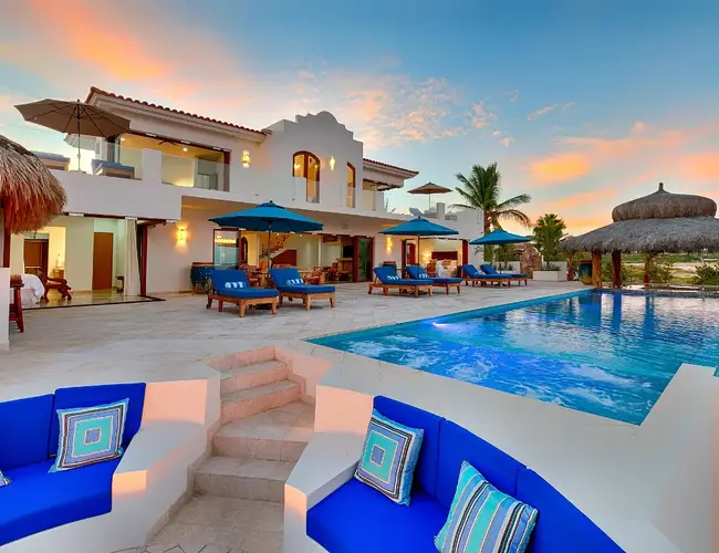 website   blog where to stay featured image