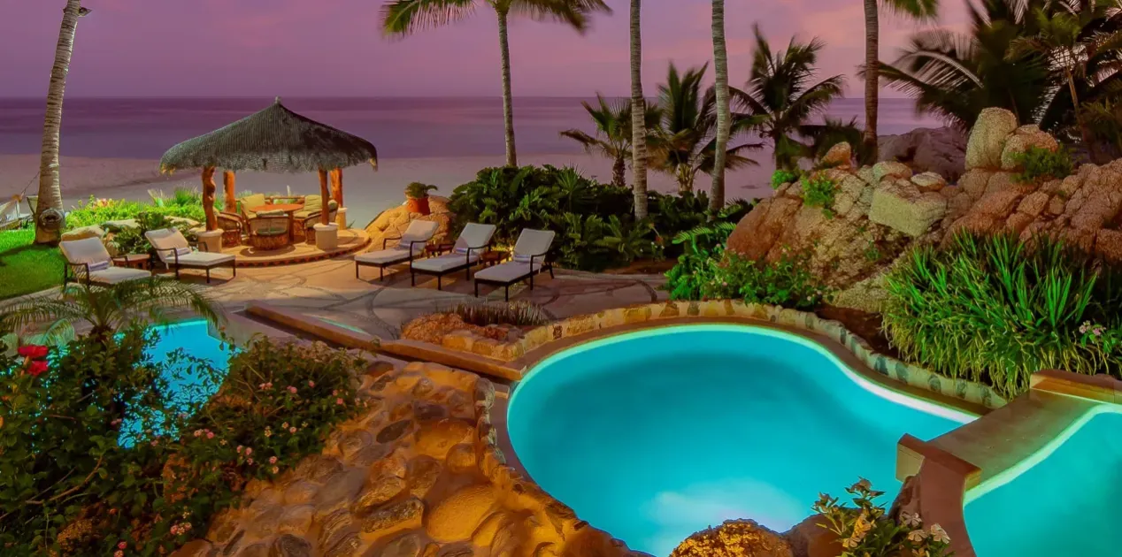 featured 1 exterior villa las rocas main trigger