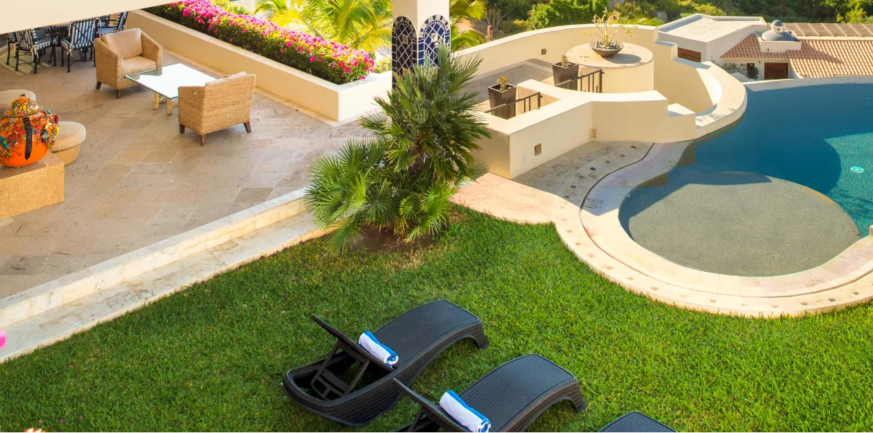 1 exterior villa perla main trigger