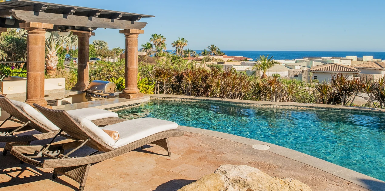 1 exterior villa vista al mar main trigger