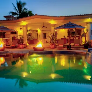 1 exterior villa esquina