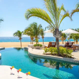 1 exterior villa pacifica