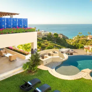 1 exterior villa perla
