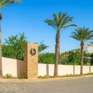 1 pedregral neighborhood 2025