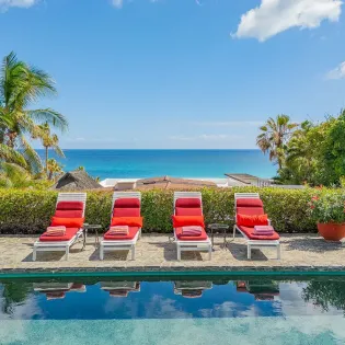 1 poolside casa bugambilia