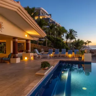 1 villa de la playa pool