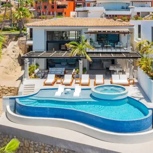 1 villa mareas pool