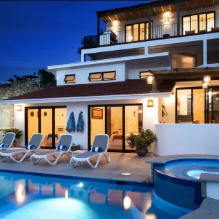 1 villa ysabel pool night