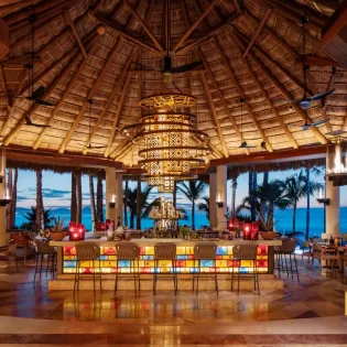 10 dining area one only palmilla 11