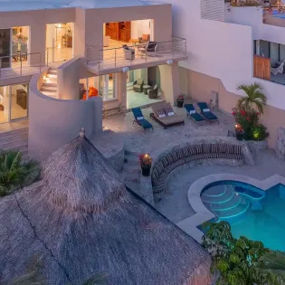 10 exterior casa angel