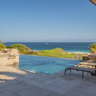 10 exterior villa cortez