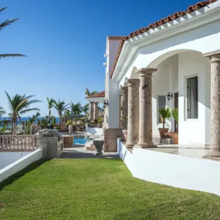 10 exterior villa paraiso