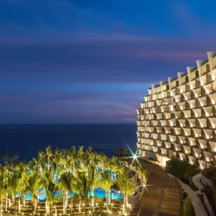 10 grand velas los cabos exterior