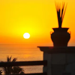 10 hacienda encantada residences views