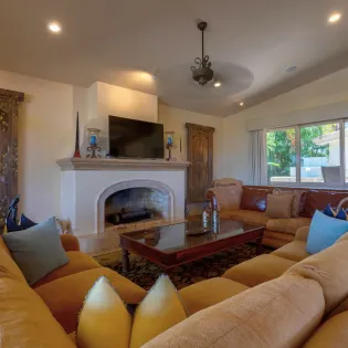10 living room villa esquina