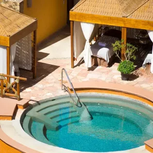 10 playa grande beach resort pool