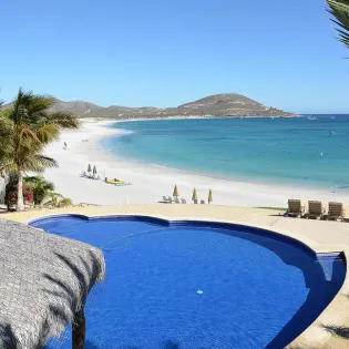 10 rancho de costa pool