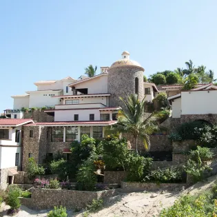 10 villa golden dome exterior 4