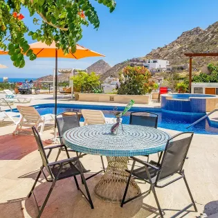 11 casa toro patio