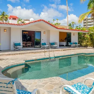 11 exterior casa bugambilia