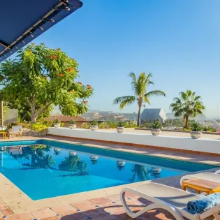 11 exterior villa carolina