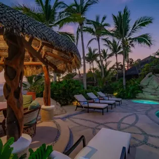 11 exterior villa las rocas