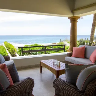 11 villa delfines