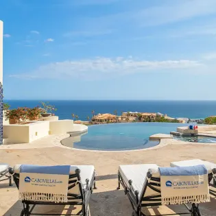 11 villa perla pool7