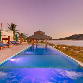 11 vllla bahia de los frailes pool