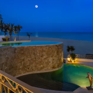 11casa keller pool night