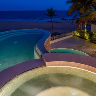 11casa keller pool night2