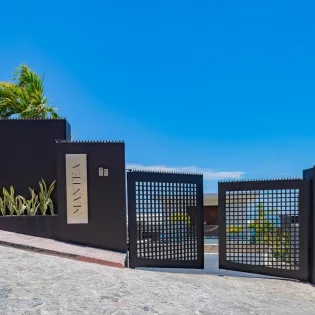 12 exterior mantea casa cabo