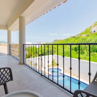 12 exterior villa tamika