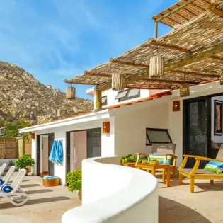 12 exterior villa ysabel