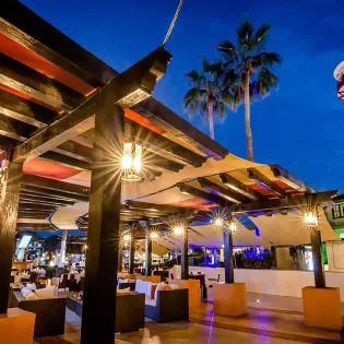 12 tesoro los cabos exterior