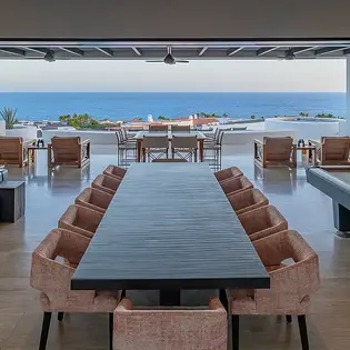 12 villa fundadores diningarea