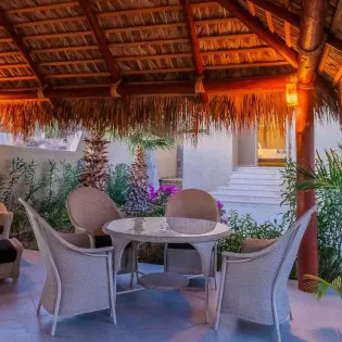 13 exterior casa angel
