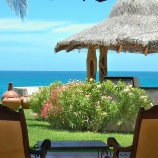 13 exterior villa estero