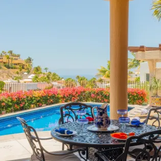 13 exterior villa ladrillo