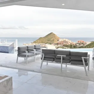 13 exterior villa tanzanita de law