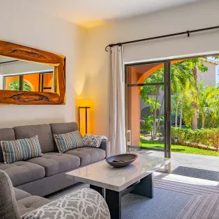 13 roca 101 casa del mar living room