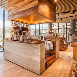 13 shop the club at solaz  luxury villas