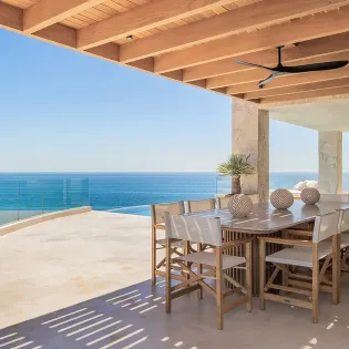13 villa lazul exterior