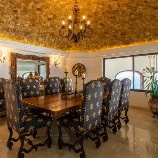 14 dining area villa grande