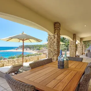 14 exterior casa manana