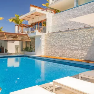 14 exterior mantea casa cabo