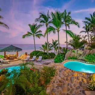14 exterior villa las rocas
