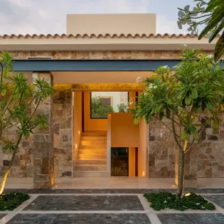 14 exterior villa saguaro