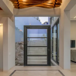 14 hallway villa chavez