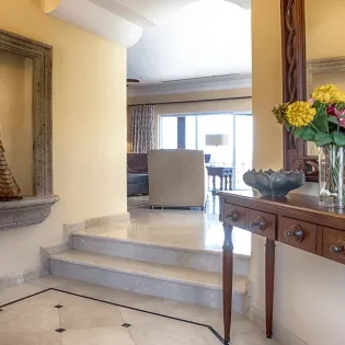14 hallway villa las palmas
